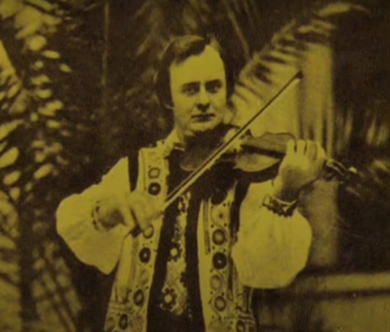 Evocări// Valeriu Hâncu, unul dintre cei mai străluciți violoniști din Republica Moldova