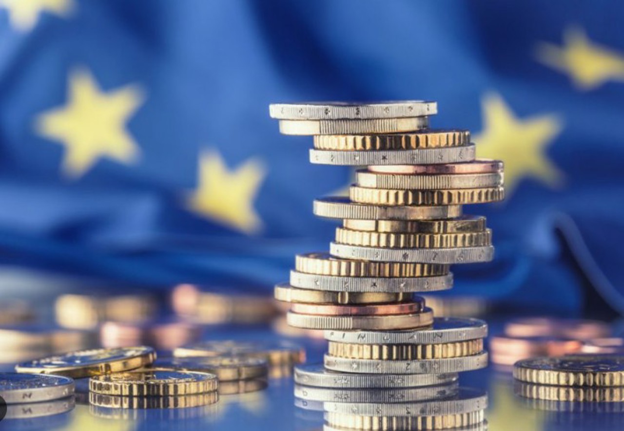 Oficial: UE își reduce prognoza de creștere economică din cauza războiului cu Iranul