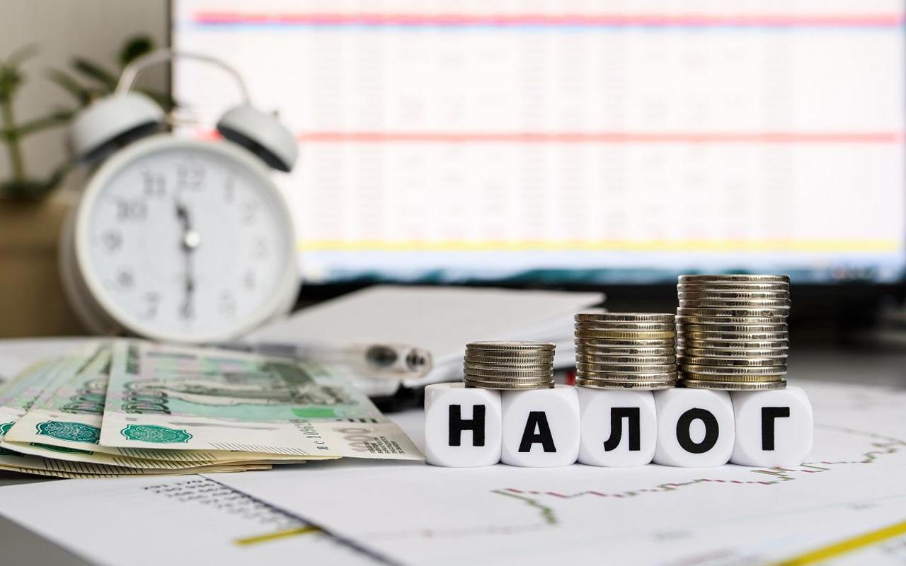 „Fiecare strănut va fi impozitat”. Rusia pregătește noi taxe pentru cetățeni și companii