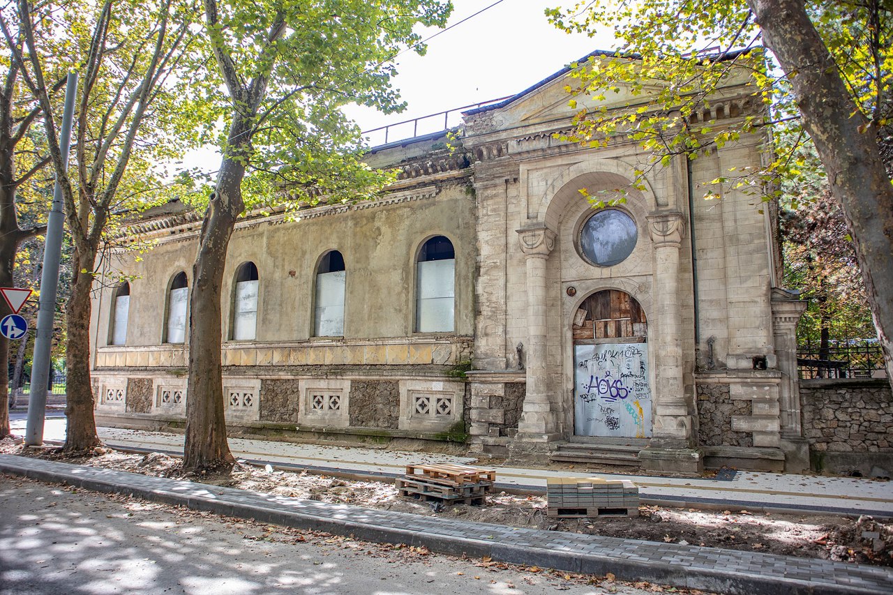 Conacul urban Ianușevschi, reper al patrimoniului cultural, va fi reabilitat cu sprijinul României 