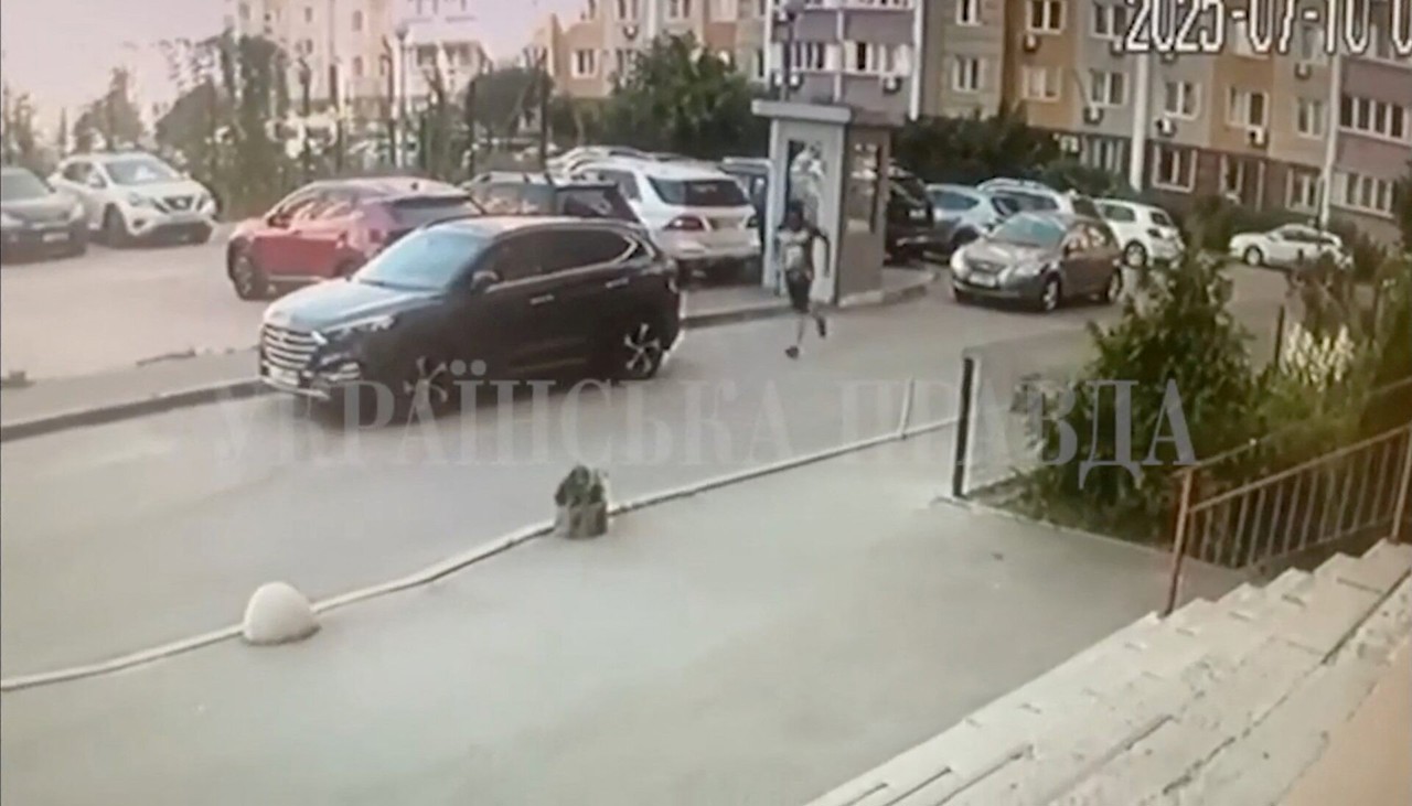 Crimă la Kiev: un colonel SBU, împușcat mortal în plină zi, într-o parcare