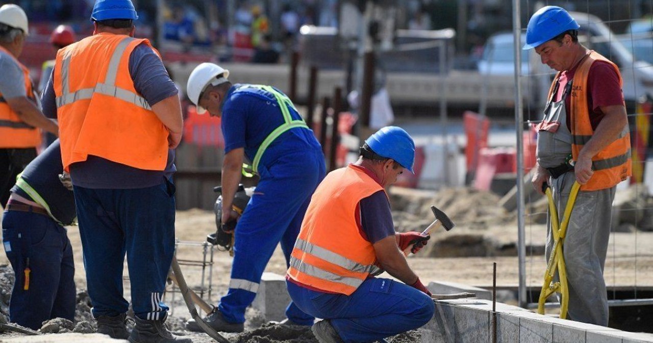 Reforma Inspectoratului de Stat al Muncii dă rezultate: mai puțină muncă la negru, mai multe contracte legale și o creștere de 9% a bugetului asigurărilor sociale