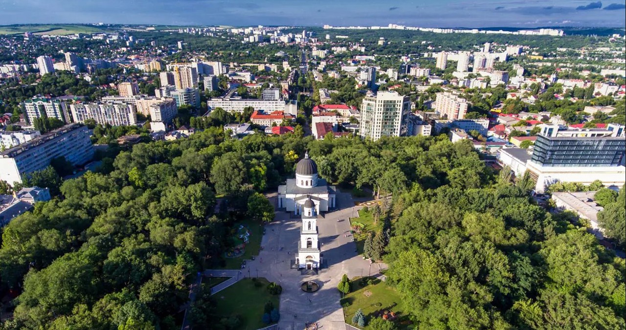 Descoperă Chișinăul: Ce pot vedea și gusta vizitatorii capitalei care împlinește 590 de ani