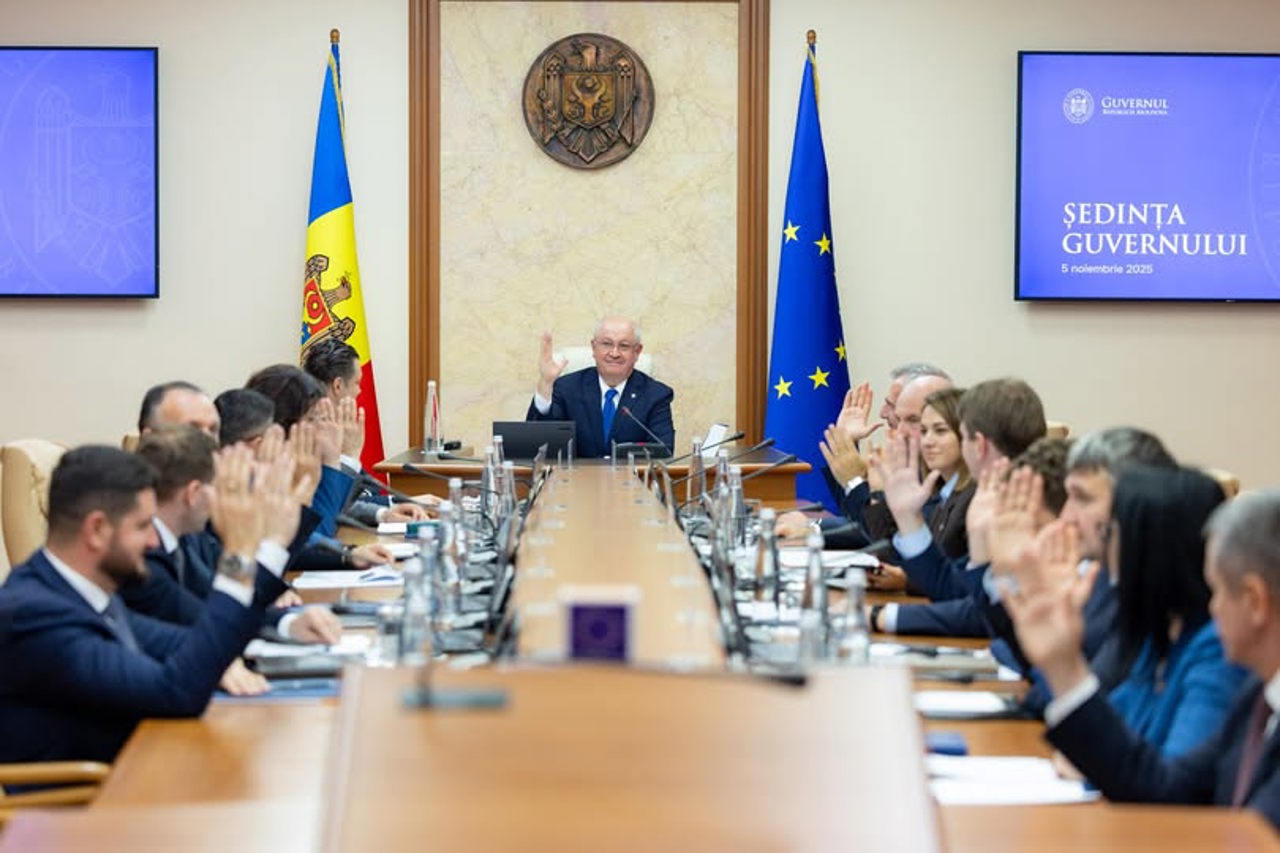 Experts, on Radio Moldova: The Government must deliver quick and tangible results