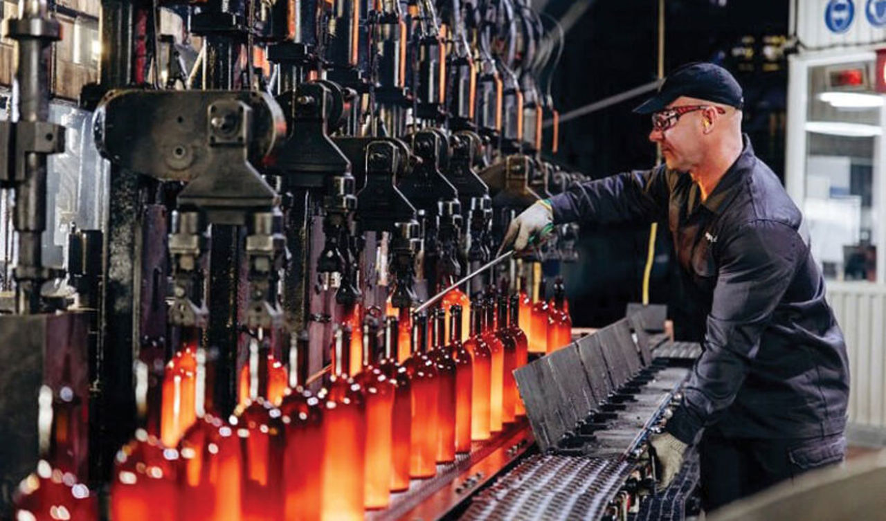 A fost lansat concursul pentru privatizarea Fabricii de sticlă din Chișinău: Prețul pornește de la 773 de milioane de lei