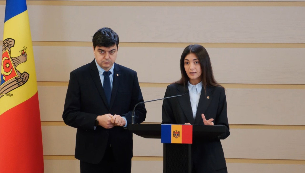 „Alternativa” cere Guvernului „măsuri urgente” pentru a tempera scumpirea carburanților