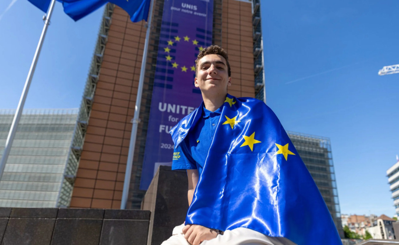 Sprijin record pentru Uniunea Europeană: Trei din patru cetățeni apreciază pozitiv statutul de membru