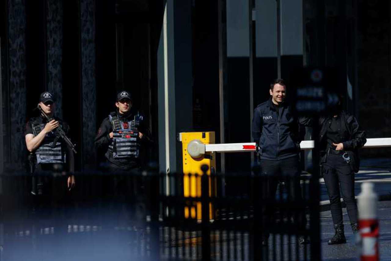 Autoritățile turce intensifică acțiunile împotriva opoziției: zeci de persoane au fost reținute