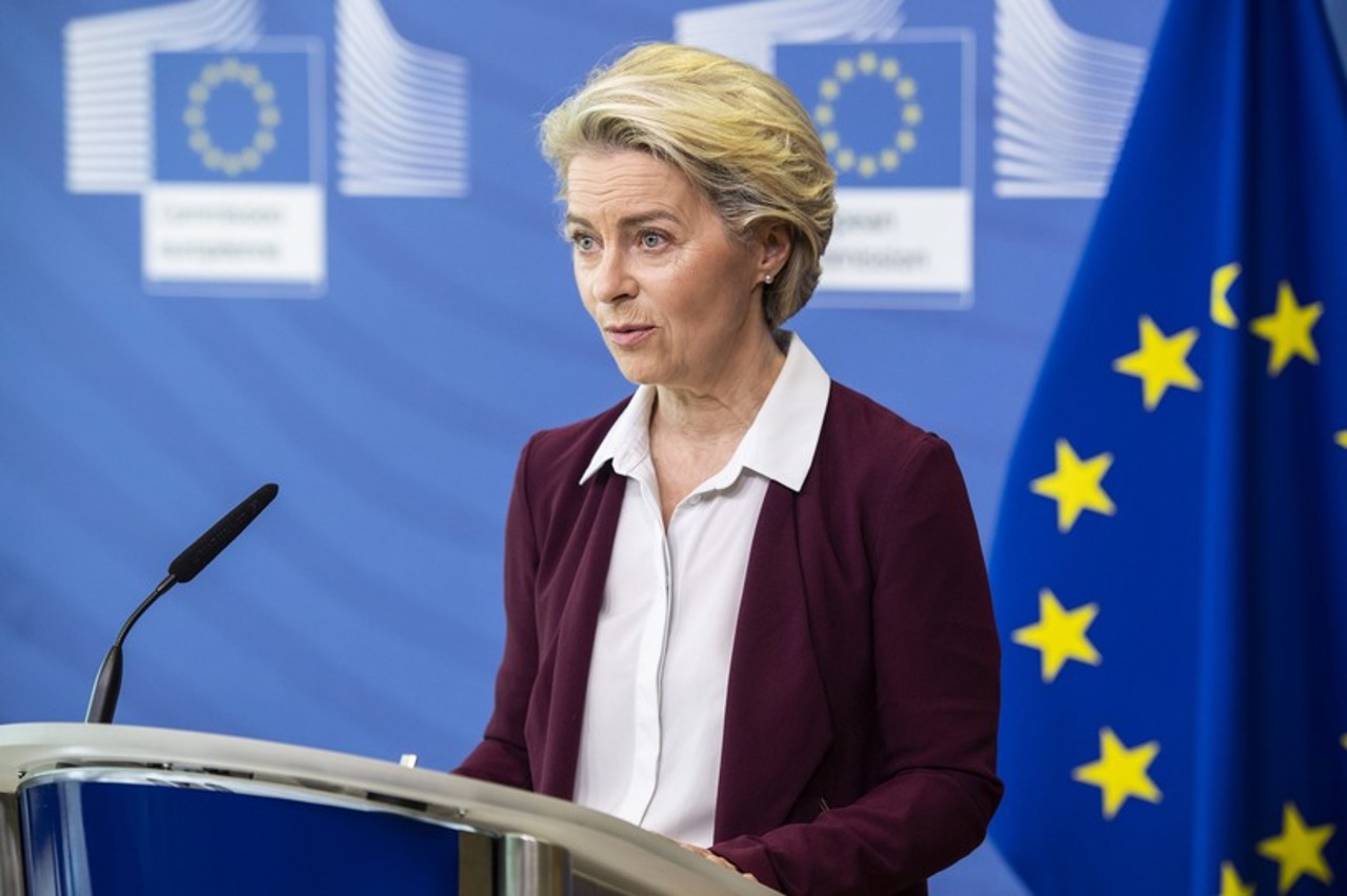 UE prelungește până în august suspendarea contramăsurilor tarifare împotriva Statelor Unite