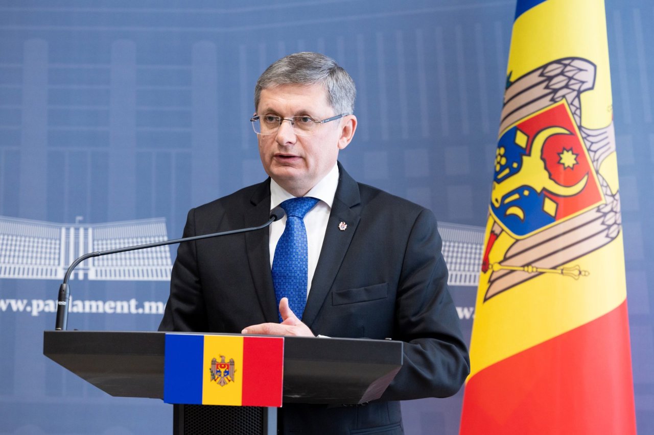 Igor Grosu, după manifestațiile de 9 mai: „Trebuie să celebrăm pacea, nu cine pe cine a învins”