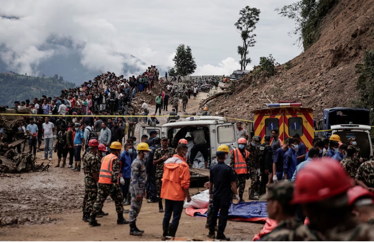 Ploile torențiale fac ravagii în Nepal: peste 150 de persoane au decedat, iar 56 sunt dispărute