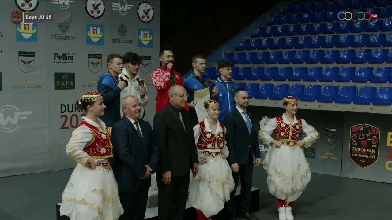 Ion Badanev și Dan Betca au cucerit câte două medalii la Campionatele Europene de juniori „sub 20 de ani” și cele de tineret „sub 23 de ani”