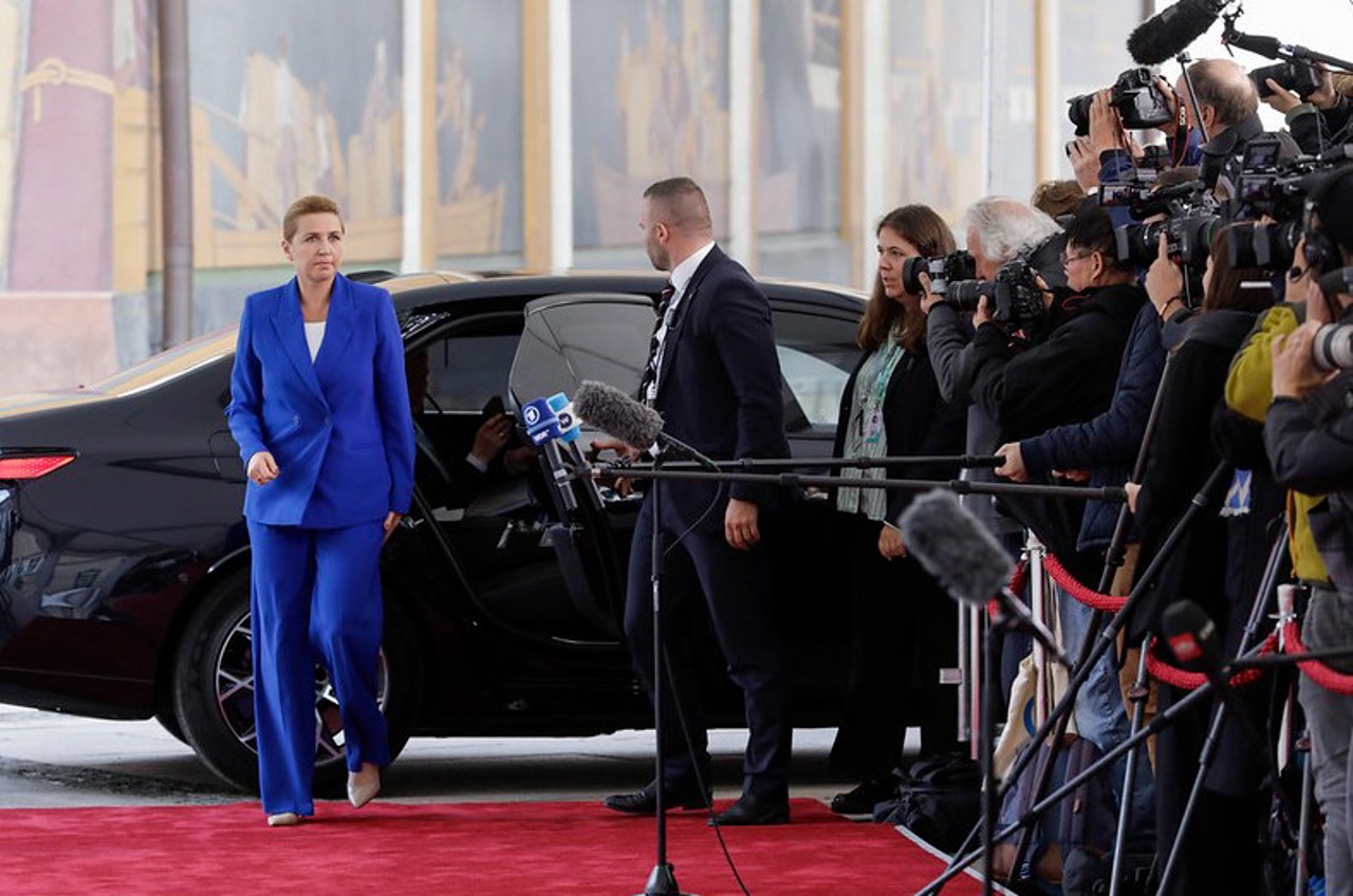 Summitul CPE: Danemarca vrea un „răspuns foarte puternic” în fața „războiului hibrid” al Rusiei