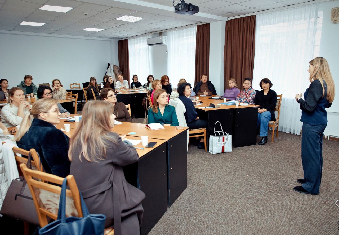 Unul din patru adolescenți se confruntă cu anxietate: specialiștii din educație, pregătiți să intervină la timp