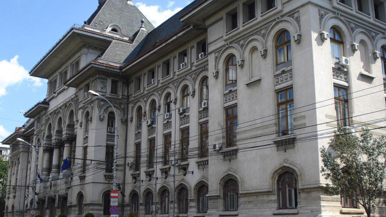 Alegeri duminică la București: alegătorii sunt așteptați la urne să voteze primarul capitalei