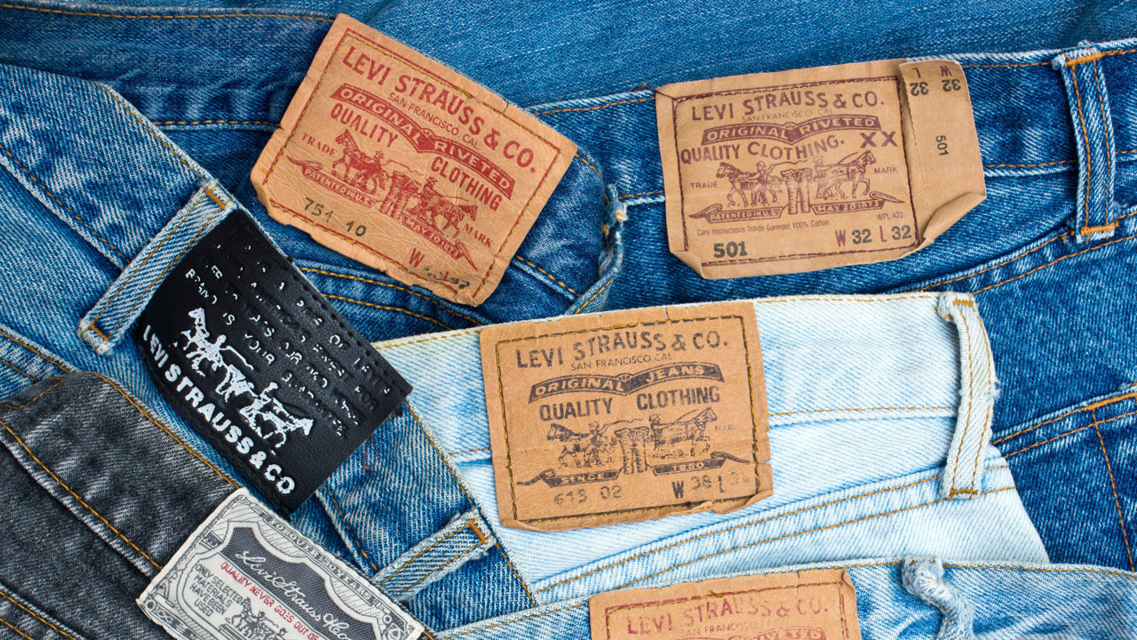 Календарь дня // 150 лет со дня патентования джинсов