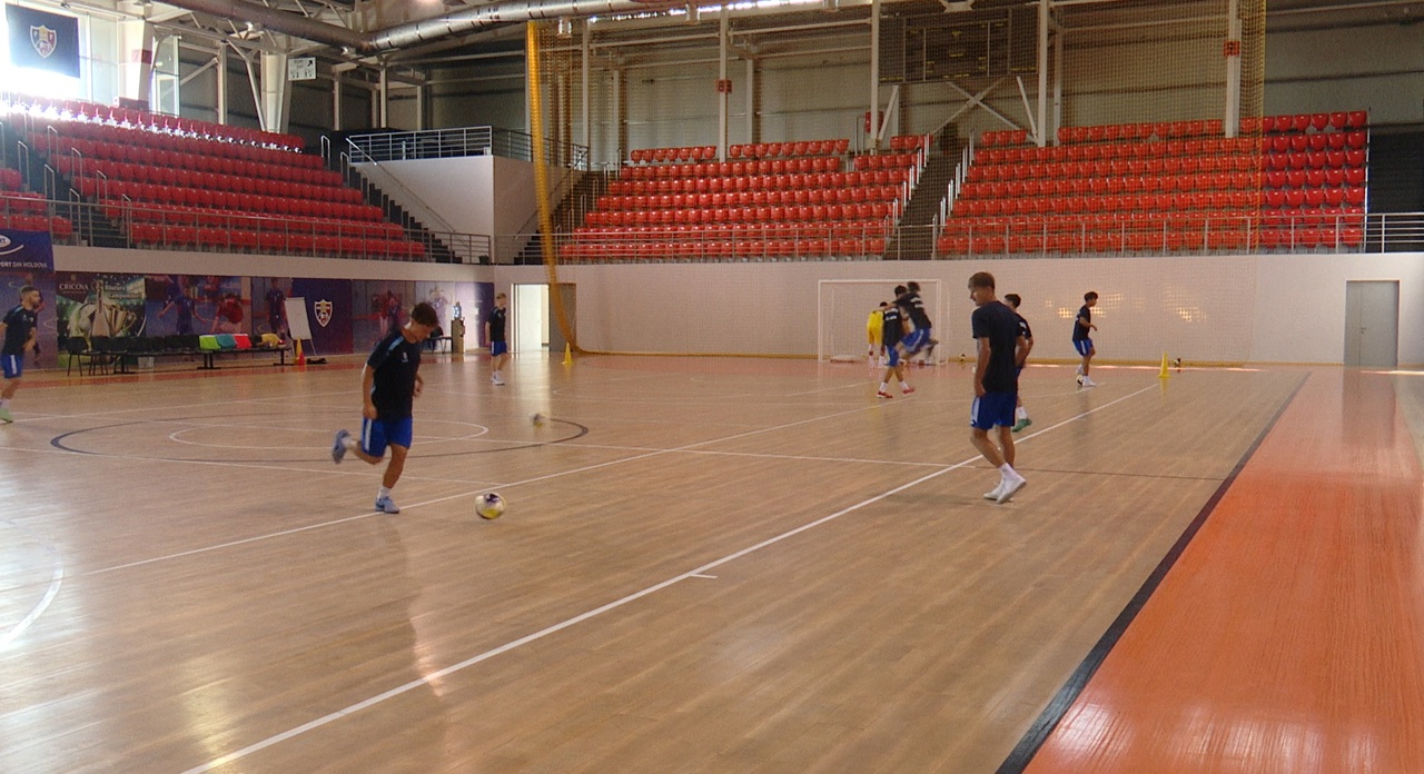 Juniorii vor să se afirme la Campionatul European de futsal