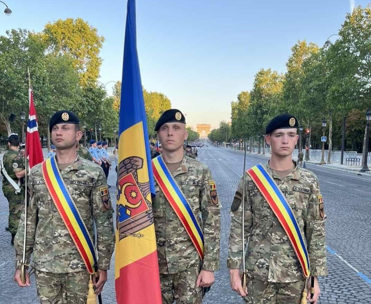 Военнослужащие Национальной армии примут участие в параде в Париже