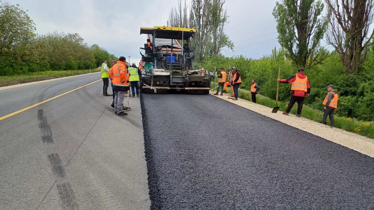 Government allocates 3.2 billion lei for road rehabilitation and construction this year