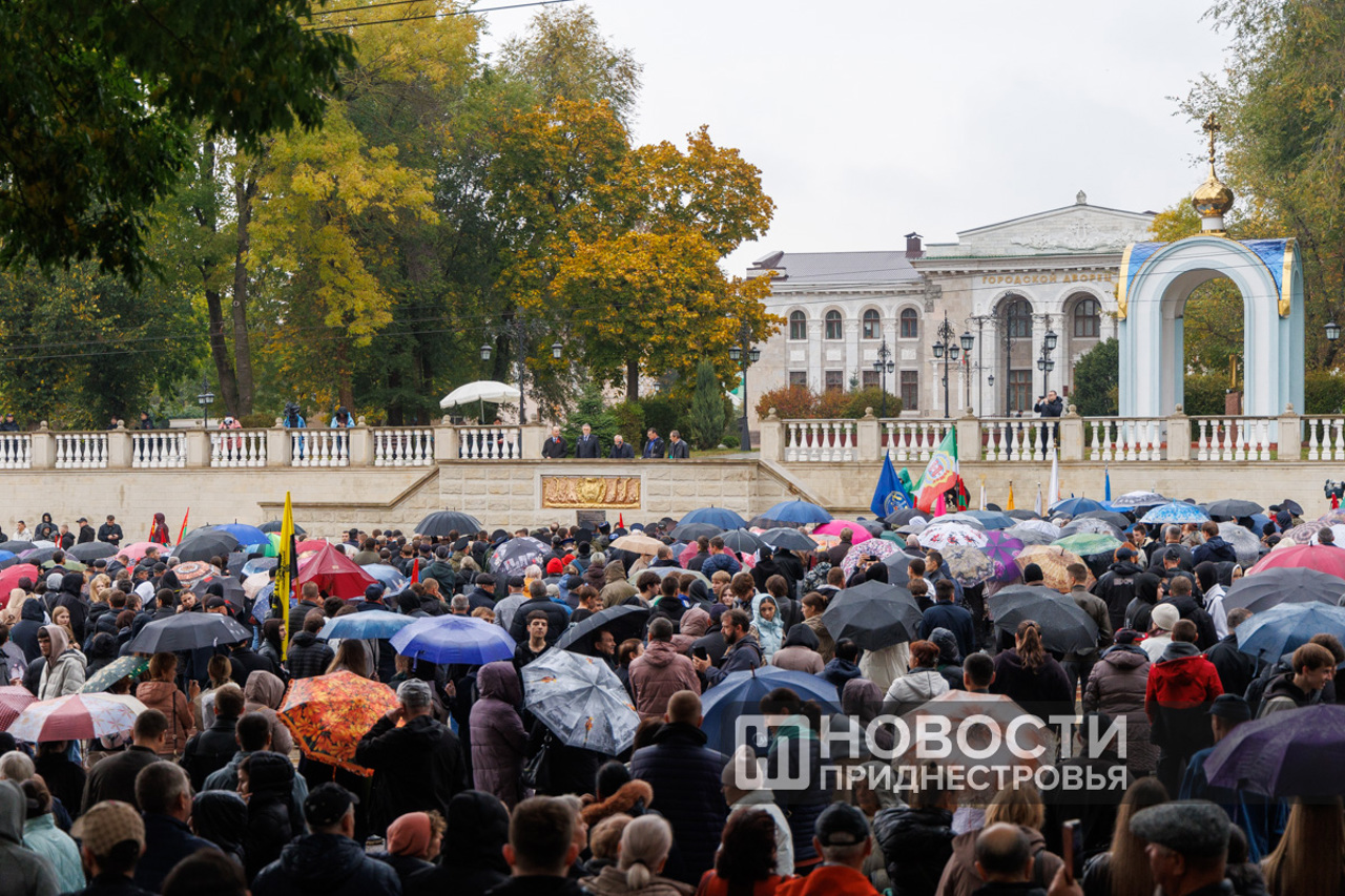 „Un spectacol pentru Moscova”. Tiraspolul, acuzat că a folosit oamenii pentru a-și proteja interesele de afaceri