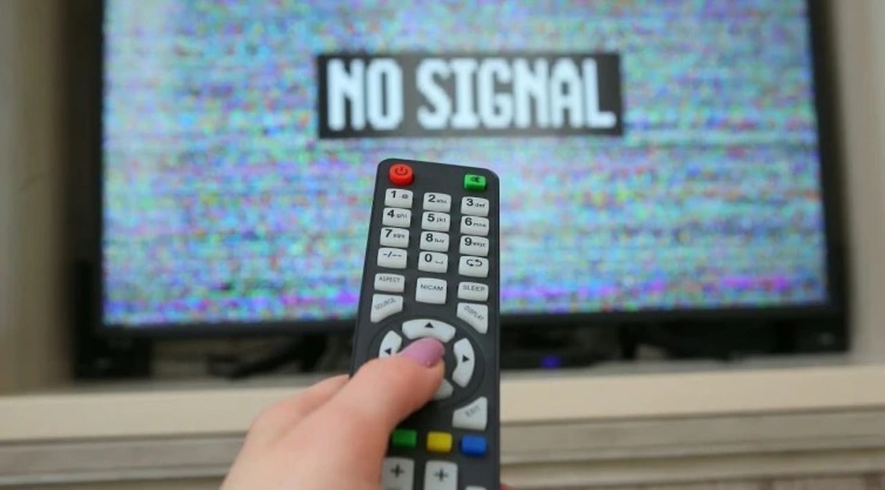 Sergiu Litvinenco: Licențele celor șase posturi TV ar putea fi retrase pentru totdeauna