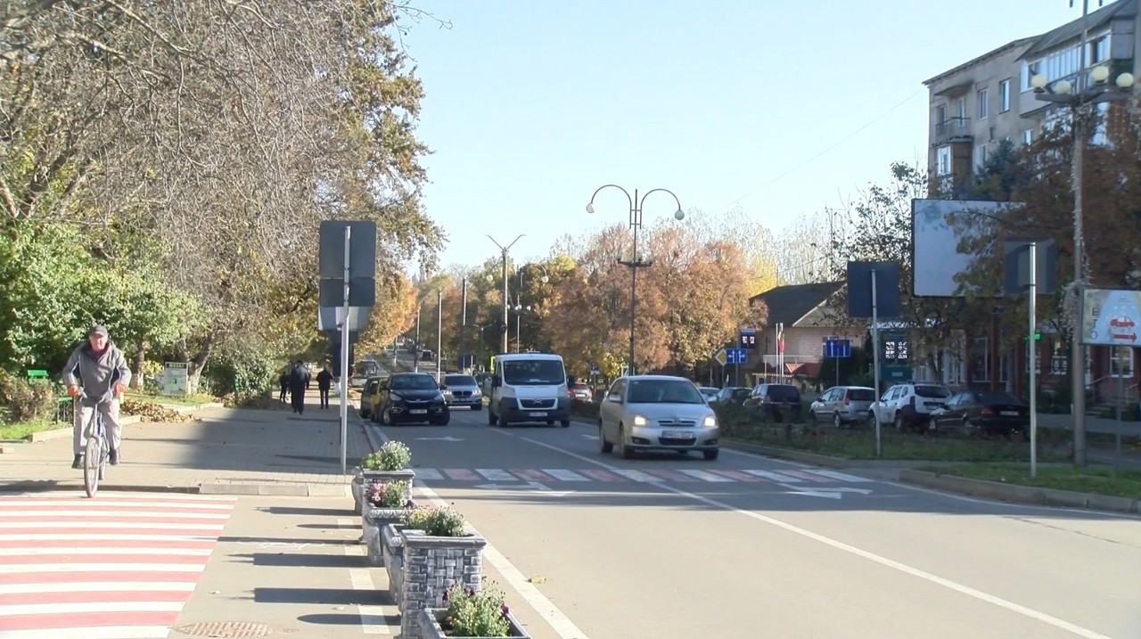 Orașul Drochia s-ar putea uni cu cinci localități învecinate. Primarii și localnicii se opun 