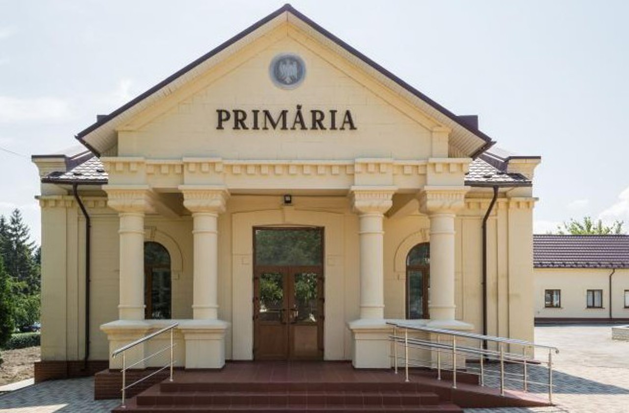 „O lege aprobată în grabă”: Dezbateri aprinse în jurul modificărilor care simplifică amalgamarea localităților