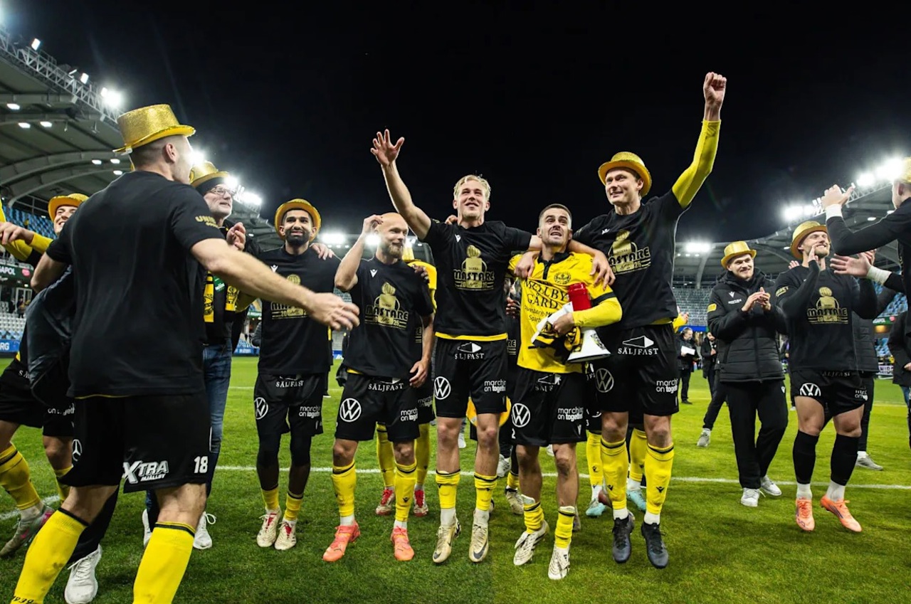 Surpriză de proporții în fotbalul suedez. Mjällby AIF a cucerit în premieră titlul