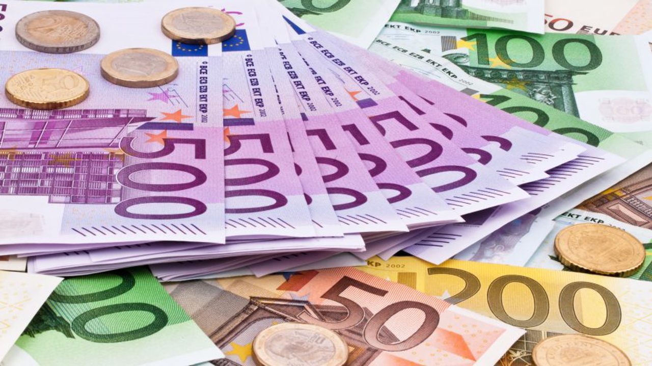 Două bancnote de 200 și 500 de euro ar putea fi scoase din circulație, susține Europol. Reacția Băncii Centrale Europene