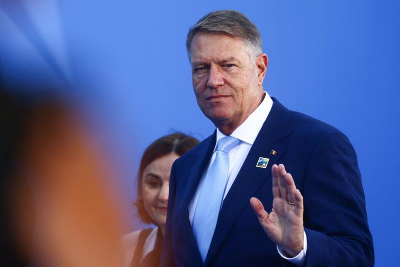 Presa//România intenționează să-l propună pe Klaus Iohannis pentru funcția de secretar general al NATO