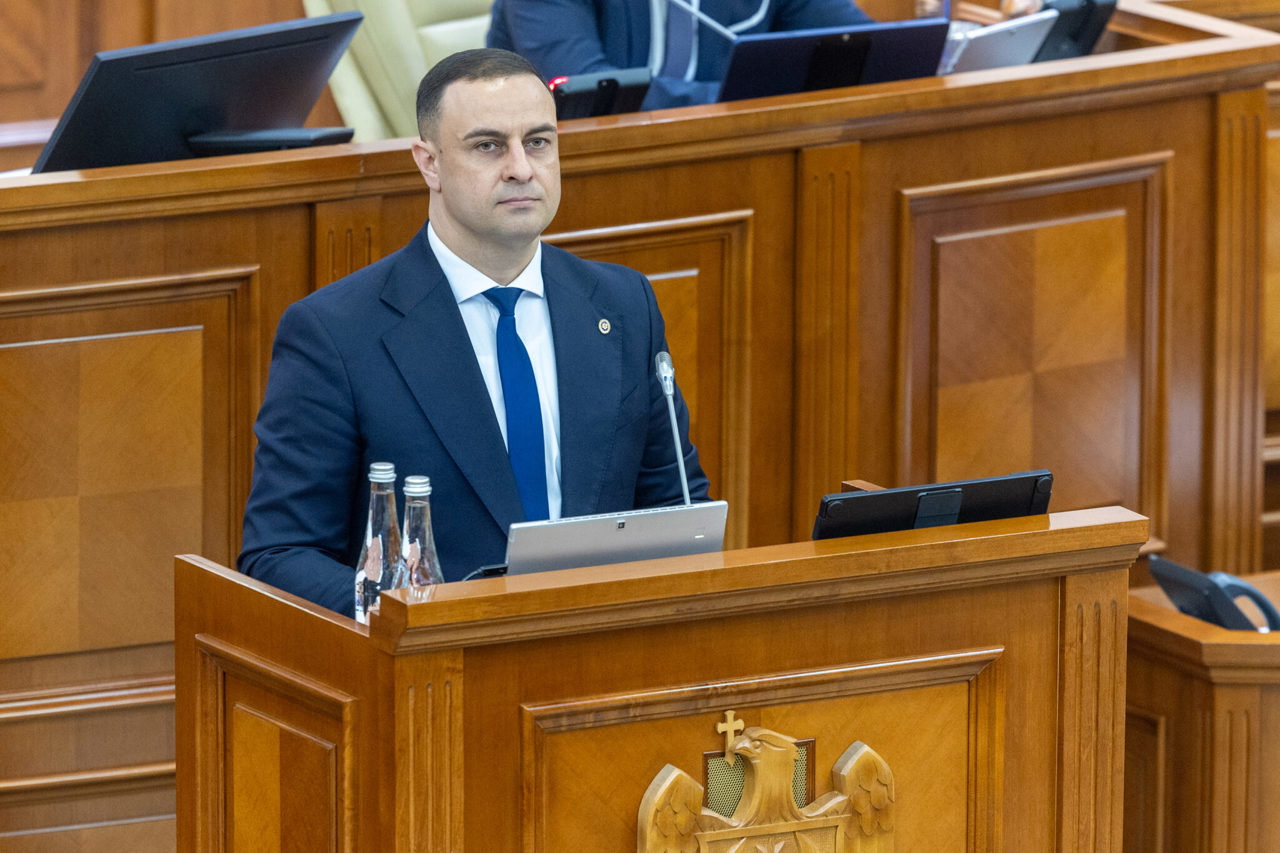 Raport CNA în Parlament: Scheme sofisticate de corupție electorală, cu transferuri cypto de milioane de dolari