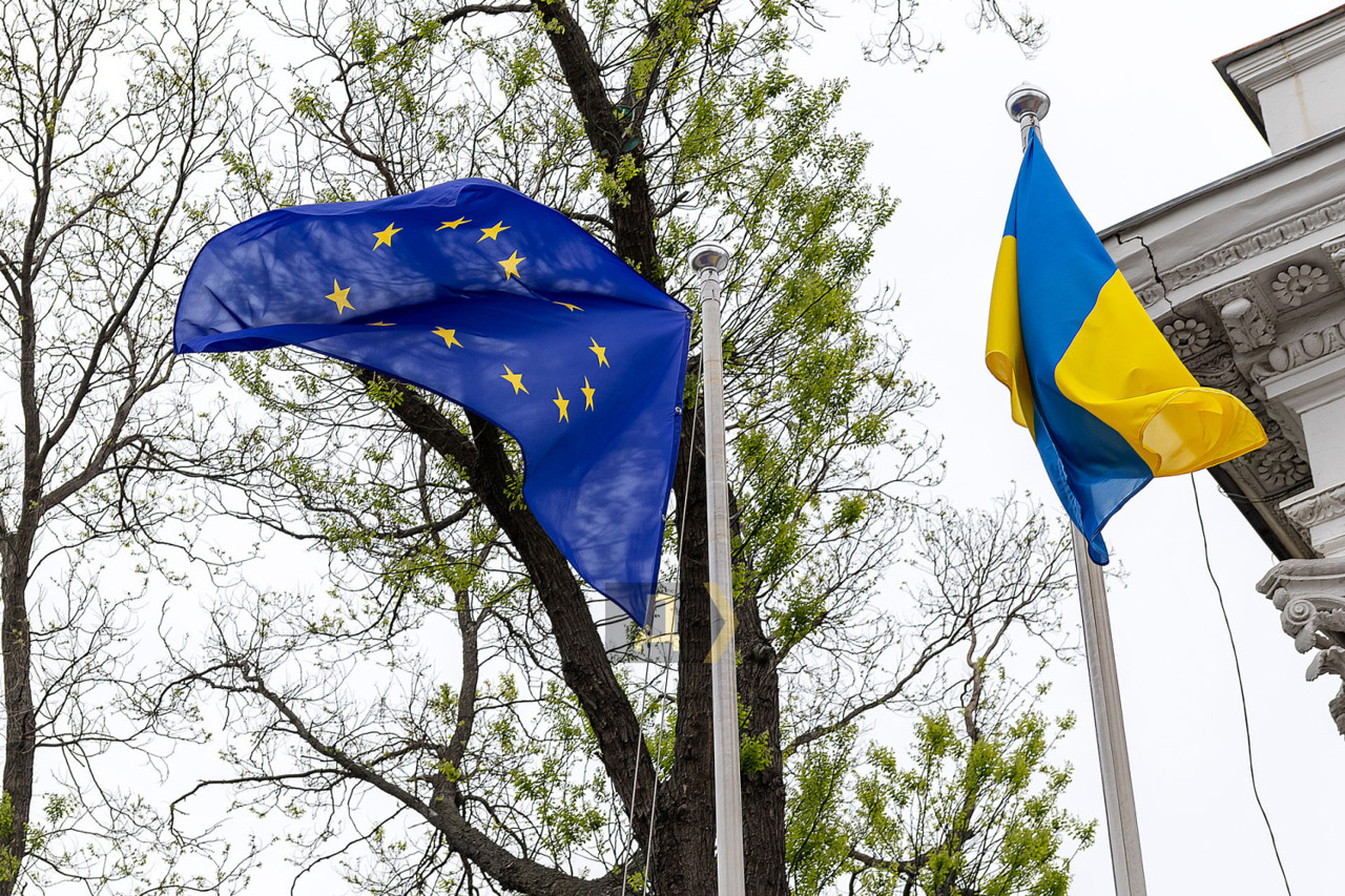 Steagul UE, arborat la primăria orașului Odesa: „Încă de la fondare, orașul nostru își păstrează un caracter profund european”