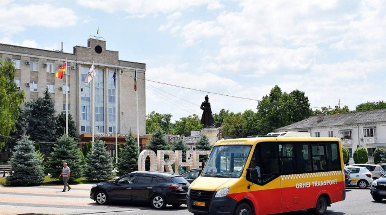 Majorarea tarifului pentru transportul public, discutată la Orhei. Primăria ia în calcul și eliminarea gratuității