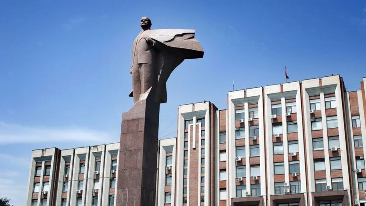 Experți: Legea cu privire la separatism ar fi trebuit votată acum 30 de ani