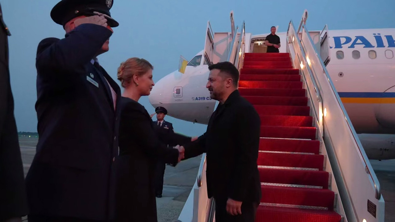 Liderul ucrainean a sosit în SUA pentru discuții cu Donald Trump 