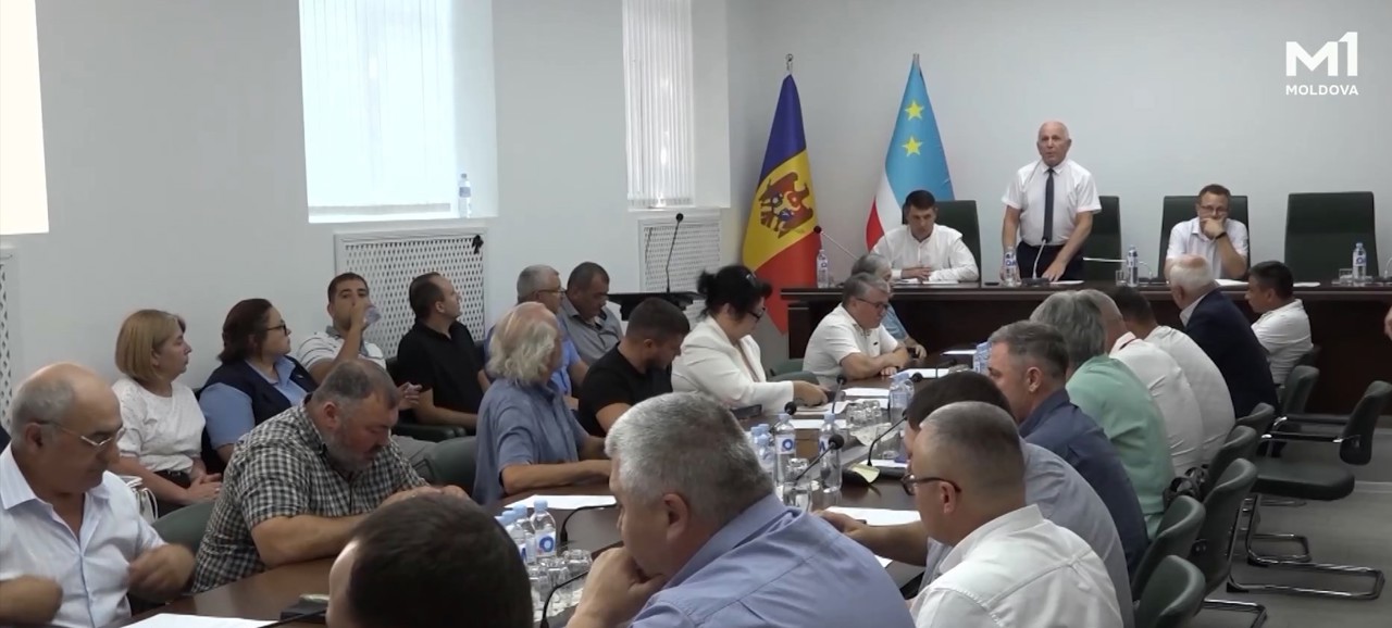 Александр Тарнавский призвал Исполком уйти в отставку, а НСГ — назначить дату выборов