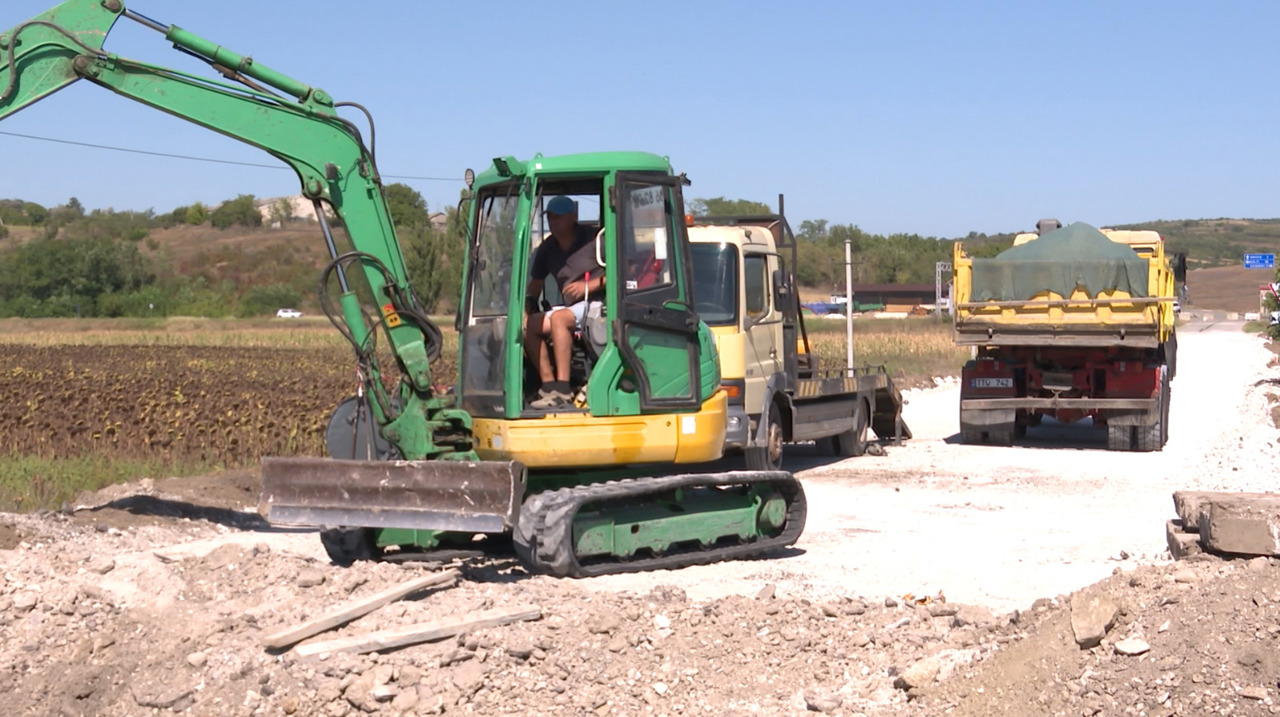 Onișcani va avea drum asfaltat către șoseaua M5, după decenii de așteptare