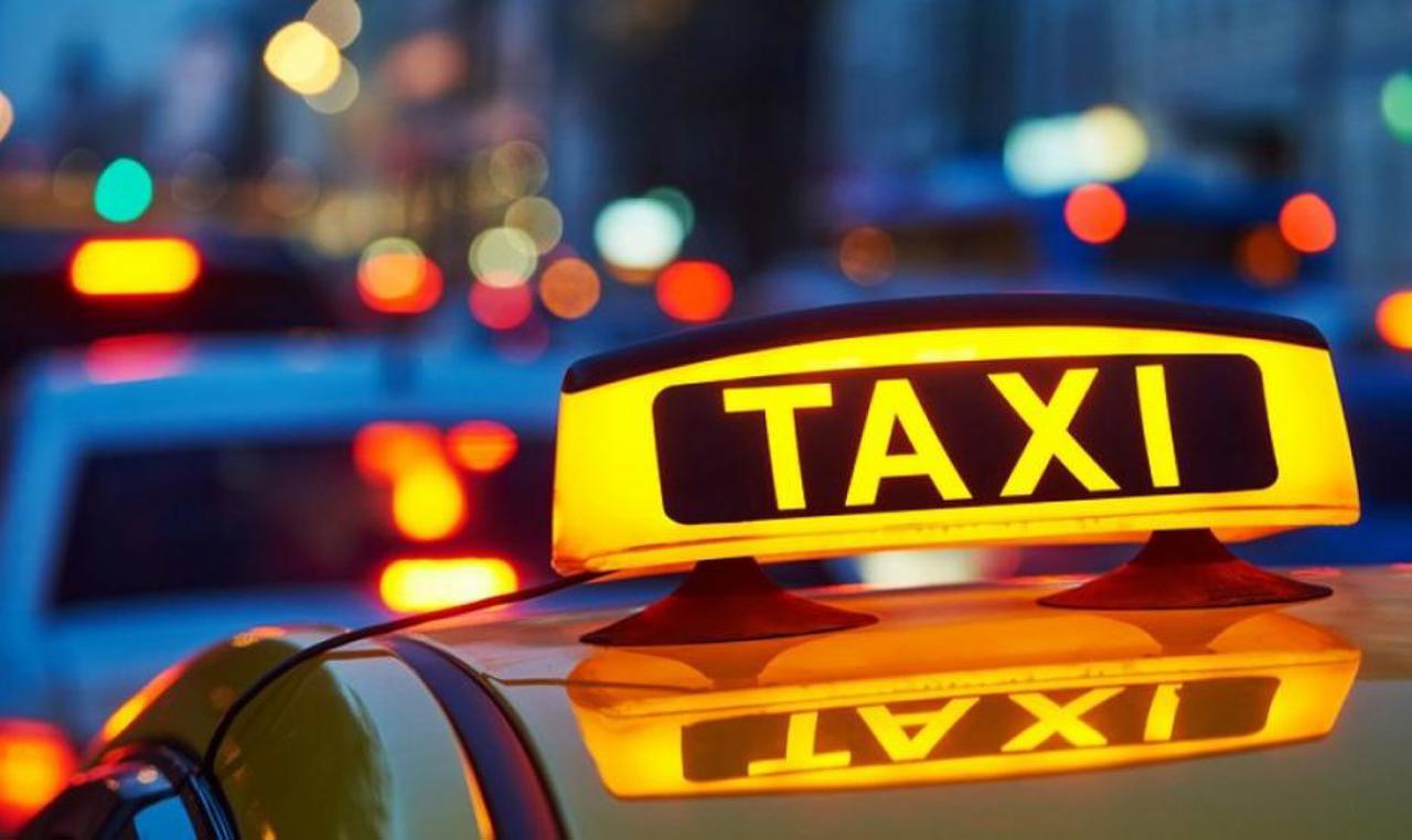 Regimul fiscal special pentru șoferii de taxi, eliminat din iulie 2026