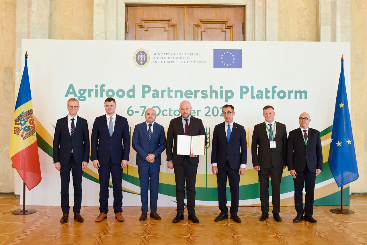 Ministerul Agriculturii și Industriei Alimentare a lansat Platforma de Parteneriat Agroalimentar. La eveniment au participat 11 state membre ale UE