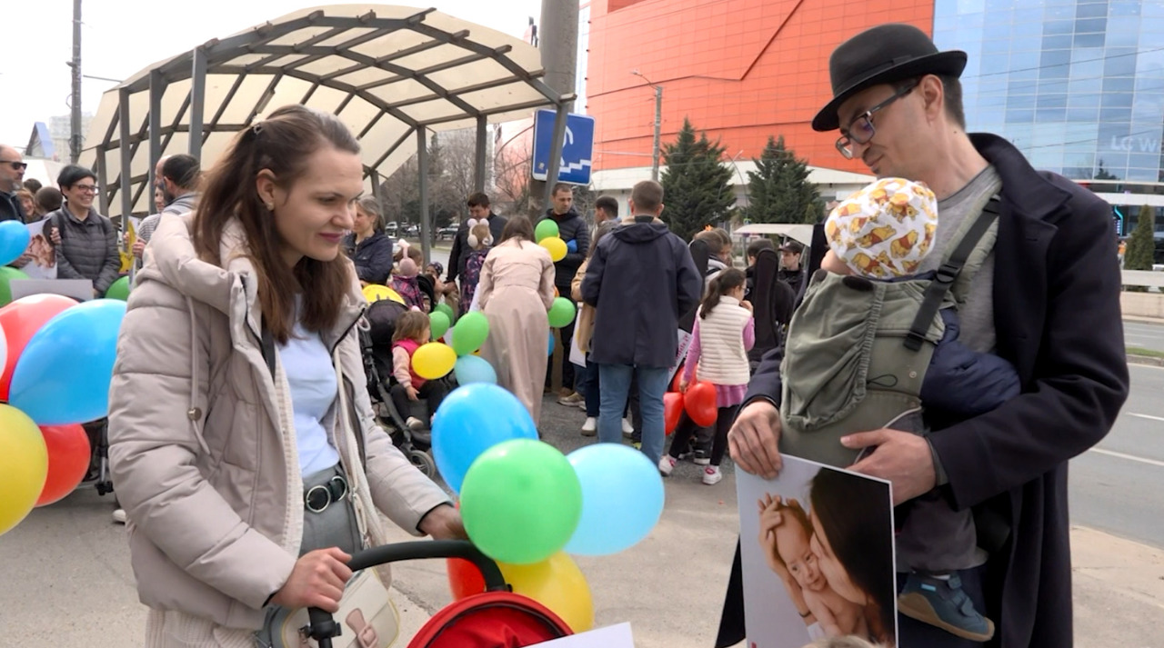 Marș pro-viață în capitală: participanții au parcurs trei kilometri