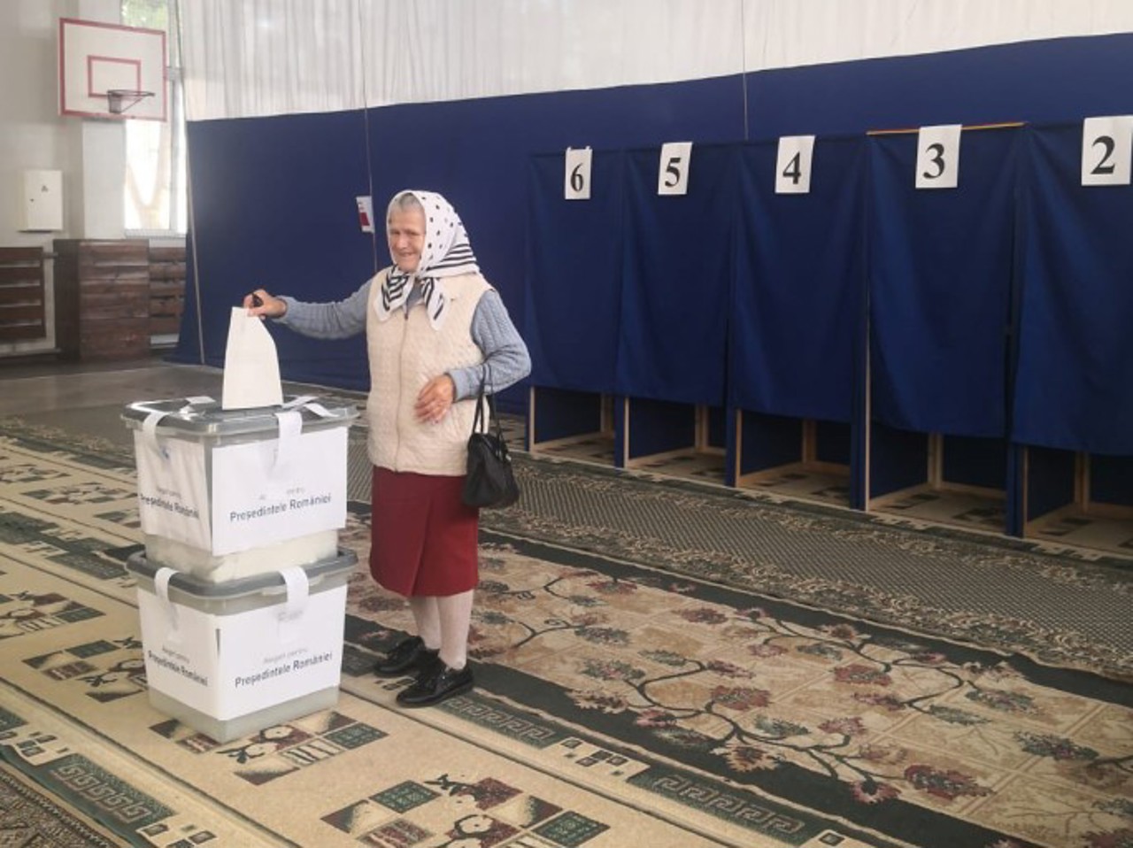 Alegerile prezidențiale din România // Ultima zi în care moldovenii cu cetățenie română pot vota 3 e10a3aa2 b3fe 49c7 ac9f 80409fb4850a