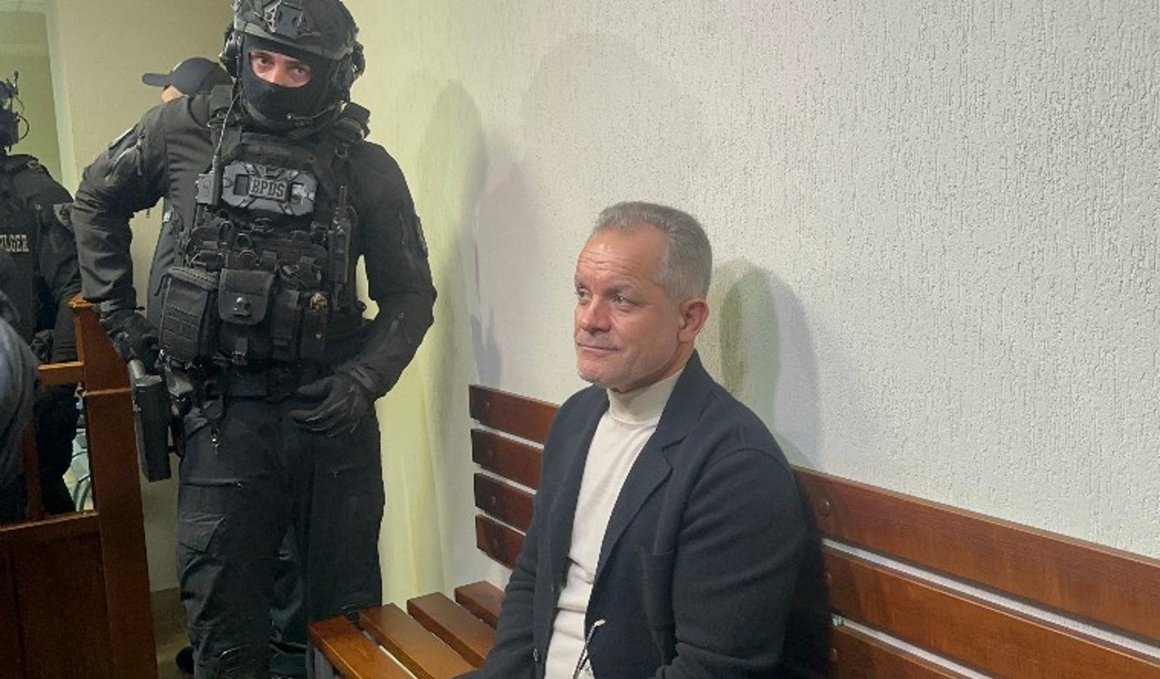Moldova bank fraud: Plahotniuc faces 25-year maximum sentence