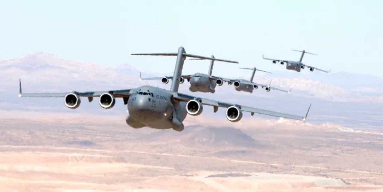 Mișcări militare americane spre Europa înaintea unui posibil acord istoric cu Iranul