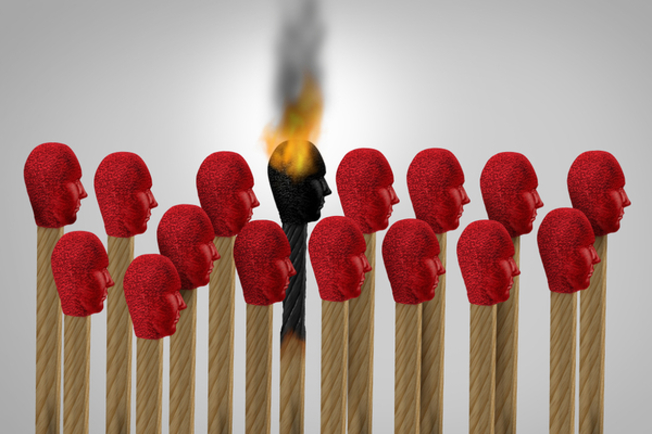 Psihologii: sindromul arderii profesionale are efecte grave asupra sănătății mintale și fizice