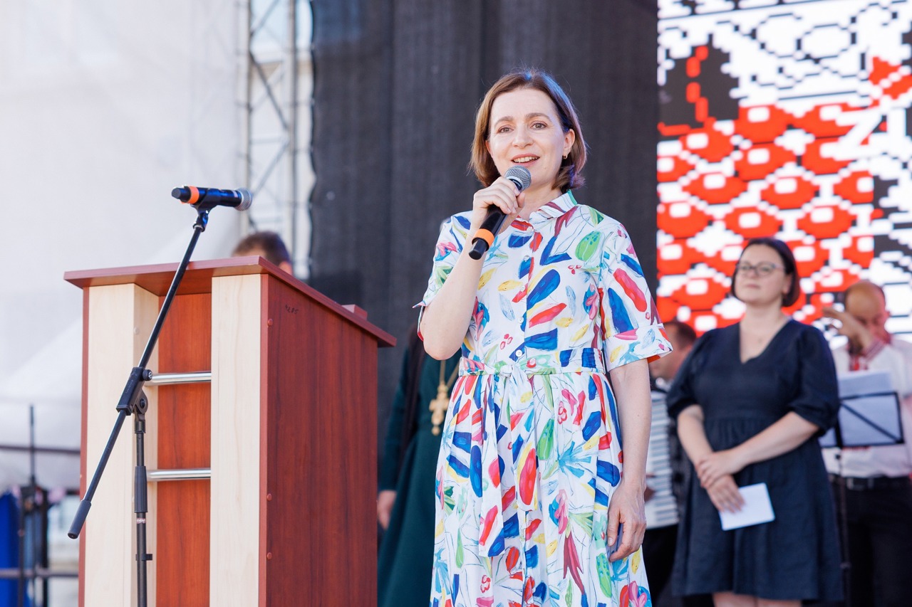 „Veniți cu tricolorul, alături de familie”: Maia Sandu invită cetățenii la Marșul Suveranității