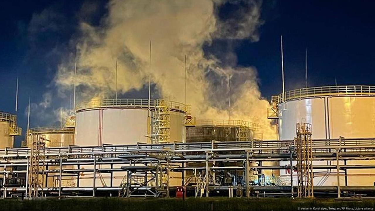 В Краснодарском крае ВСУ атаковали Ильский нефтеперерабатывающий завод