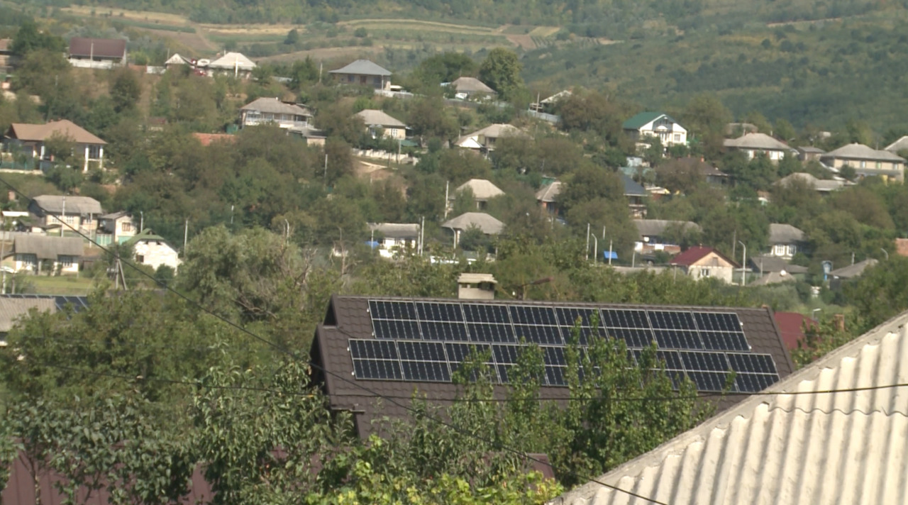 Sipoteni, printre primele localități care vor beneficia de proiectul „sat inteligent”