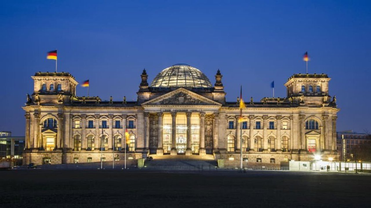 Germany arrests 25 right-wing extremists suspected of plotting a coup