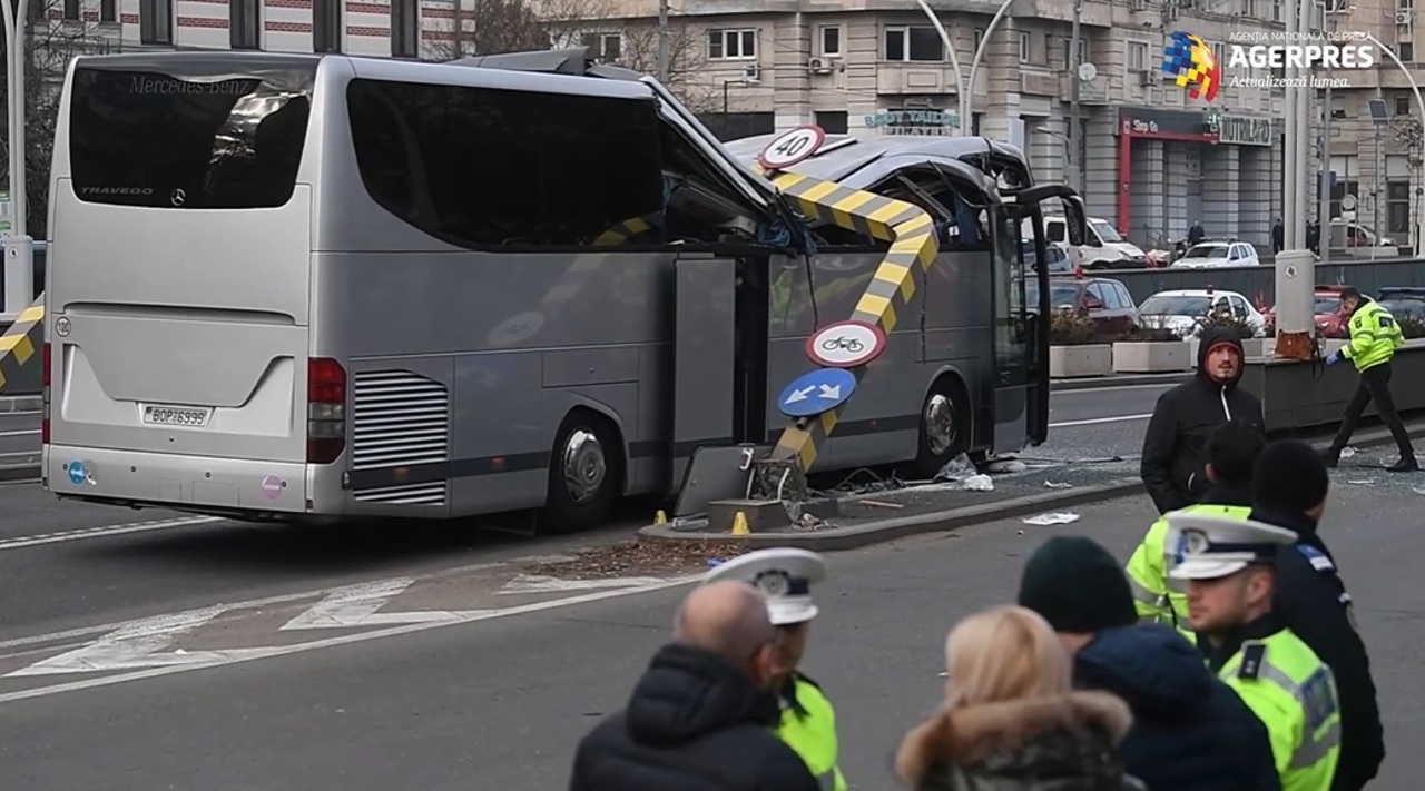 Serious accident involving a coach with tourists in Bucharest