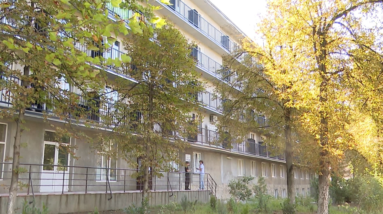 Căminele universitare își redeschid ușile pentru studenți. La UTM sunt pregătite circa 4.000 de locuri
